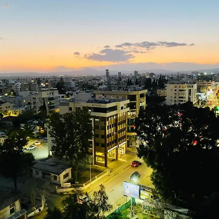 Lina 703 דירה *