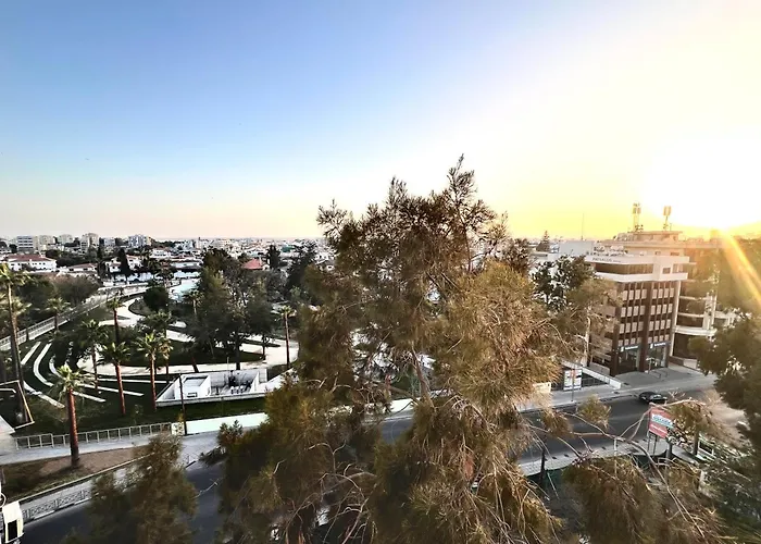 Appartement Lina 703 *